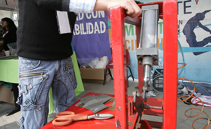 El sistema de oxicorte es una técnica altamente utilizada en aplicaciones industriales para preparar bordes de piezas a soldar y realizar cortes de láminas de metal, tuberías, barras de acero y otros elementos ferrosos con espesores de uno a 12 milímetros. (Foto: Cortesía IPN).