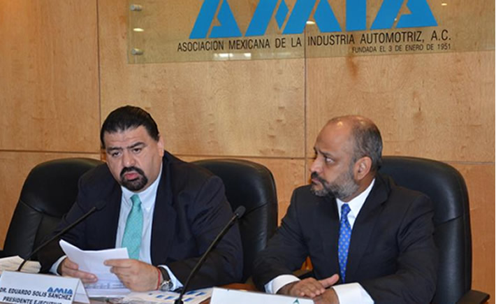 Caen 4.3% las ventas en el mercado interno: AMIA. (Foto: AMIA). 