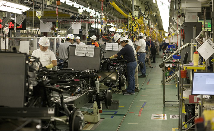 La producción nacional de autos llegó a 271,406 unidades, que representa un crecimiento de 4.7% respecto a agosto del año anterior. (Foto:Toyota)
