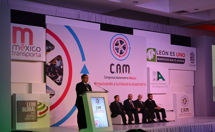 Inauguración del Congreso Automotriz  México (CAM), que se   realizó en el Poliforum  de la Ciudad de León, Guanajuato. 
