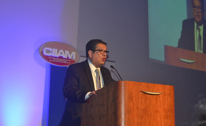 Óscar Albín Santos, presidente Ejecutivo de la INA. (Foto: Vanguardia Industrial)