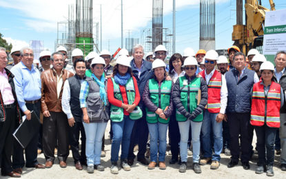 La SCT  felicita y reconoce a los ingenieros en su día