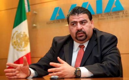 “Hay que tener mucha cabeza fría”, dice AMIA ante amenaza de Trump de imponer aranceles a todas las exportaciones de México incluyendo autos