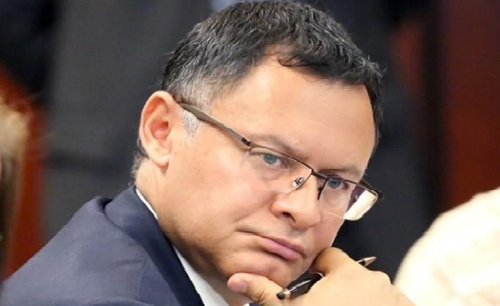 Ernesto Acevedo Fernández, Subsecretario de Industria y Comercio de la Secretaría de Economía (SE) habló en exclusiva para Vanguardia Industrial Radio, programa especializado en Manufactura que se transmite todos los jueves a las 8:00 hrs. (Tiempo del Centro de México). (Foto: SE)