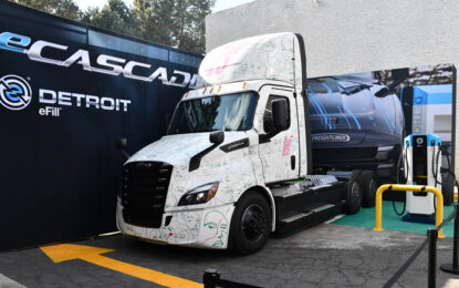 Daimler Truck México ‘pone a rodar’ el primer tractocamión eléctrico en el Edomex