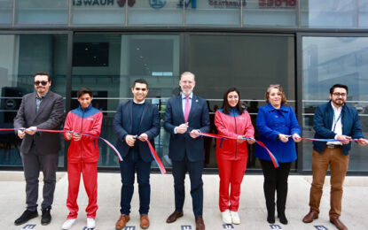 Querétaro ya tiene laboratorio de autos eléctricos en la UPQ