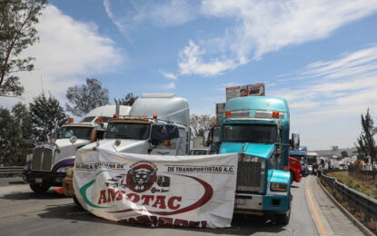 Concamin pide abrir el diálogo entre transportistas y gobierno; paro nacional obedece a “intereses políticos”, acusa AMLO