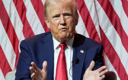Donald Trump rectifica: Los aranceles a México y Canadá entrarán en vigor el 4 de marzo