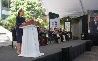 Promulga Claudia Sheinbaum leyes que fortalecen a Pemex y la CFE